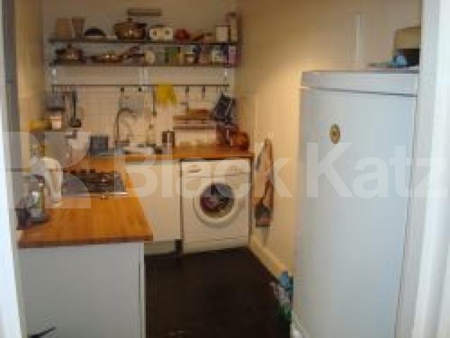 			New Instrction, 1 Bedroom, 1 bath, 1 reception Flat			 Hornsey Road, Finsbury Park